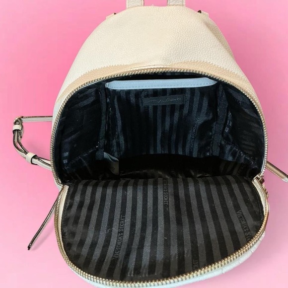 Victoria's Secret White Gold Studs Chain Faux Leather Mini Backpack Nwt Preppy - Picture 5 of 8